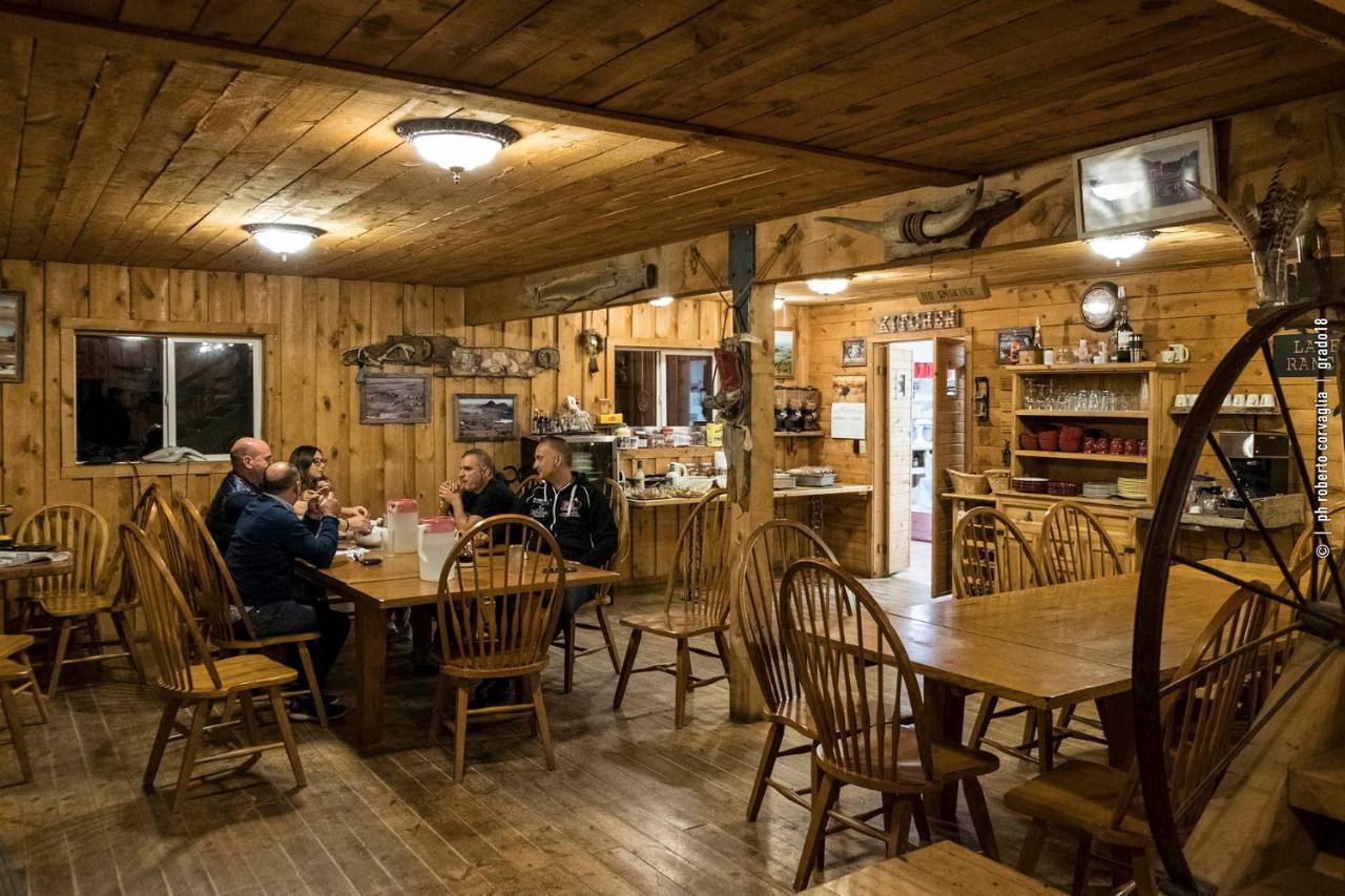 Вилла Lake Guest Ranch Devils Tower Экстерьер фото